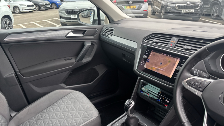 Volkswagen Tiguan 1.5 TSI 150 Life 5dr Petrol Estate